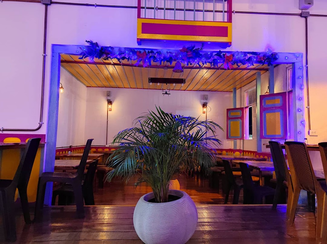 Casas Viejas Restaurante Bar