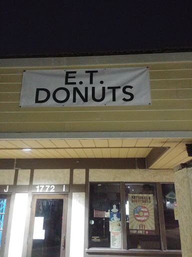 E T Donut, 1772 E Avenida De Los Arboles, Thousand Oaks, CA 91362, USA, 