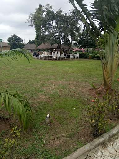 FlorisGarden, 13576 Al-Fayyium St, Zone 3, Abuja, Nigeria, Landscaper, state Nasarawa