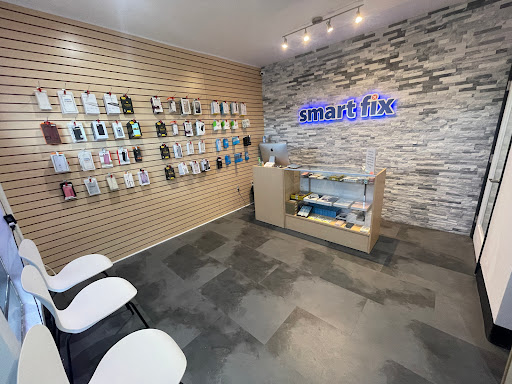 Electronics Repair Shop «Smart Fix - Las Vegas - iPhone and Computer Repair», reviews and photos, 3355 Spring Mountain Rd #9, Las Vegas, NV 89103, USA