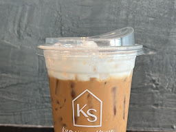 Kumsing House Cafe’ ‘N’ Eatery