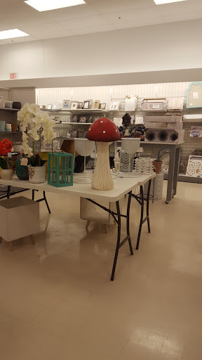 Department Store «Marshalls», reviews and photos, 550 Kinderkamack Rd, Emerson, NJ 07630, USA