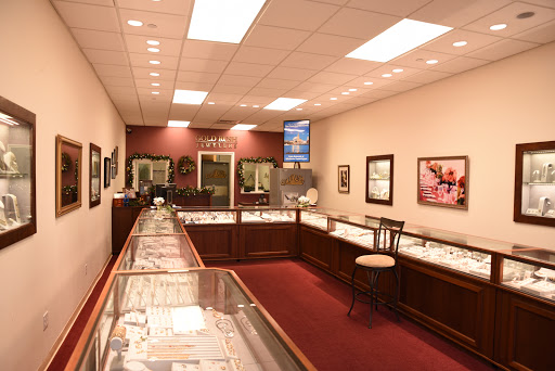 Jewelry Store «Gold Rush Jewelers - Santa Rosa», reviews and photos, 2240 Mendocino Ave, Santa Rosa, CA 95403, USA