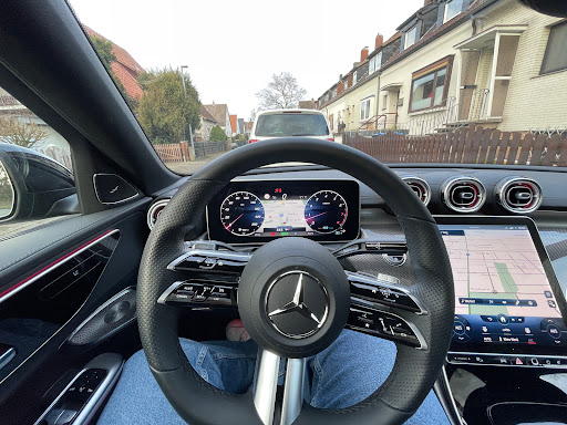 Mercedes-Benz Rent