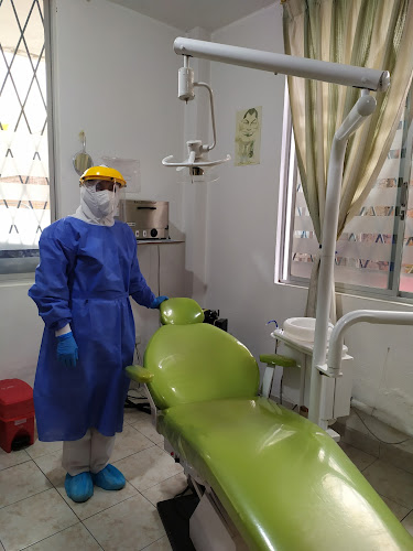 Centro Médico "Santa Isabel" - Amaguaña - Médico