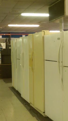 Thrift Store «Pomona Valley Habitat For Humanity ReStore», reviews and photos, 4609 Holt Blvd, Montclair, CA 91763, USA