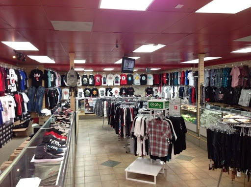 Couture store Modesto