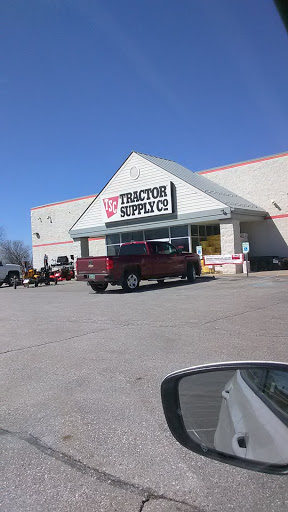 Home Improvement Store «Tractor Supply Co.», reviews and photos, 2636 Highgate Rd, St Albans City, VT 05478, USA