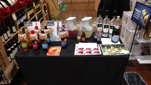 Wine Store «Total Wine & More», reviews and photos, 740 Ernest W Barrett Pkwy NW, Kennesaw, GA 30144, USA