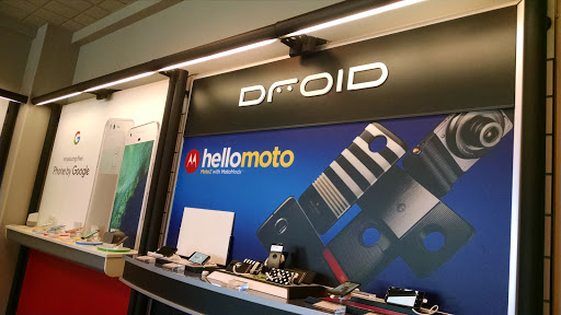 Cell Phone Store «Verizon», reviews and photos, 2241 Prairie Center Pkwy, Brighton, CO 80601, USA