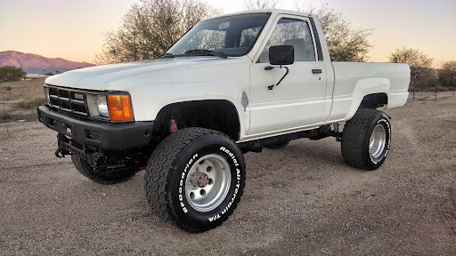 Auto Repair Shop «1st Rock 4X4 & Auto», reviews and photos, 1770 W Roger Rd, Tucson, AZ 85705, USA