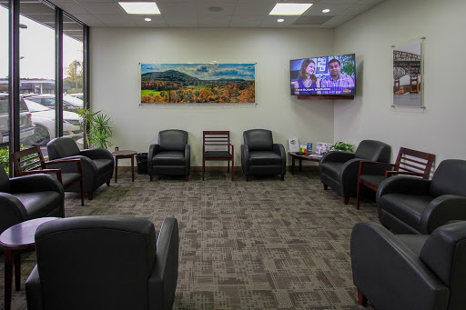 Used Car Dealer «Healey Ford, Lincoln», reviews and photos, 2528 NY-17M, Goshen, NY 10924, USA