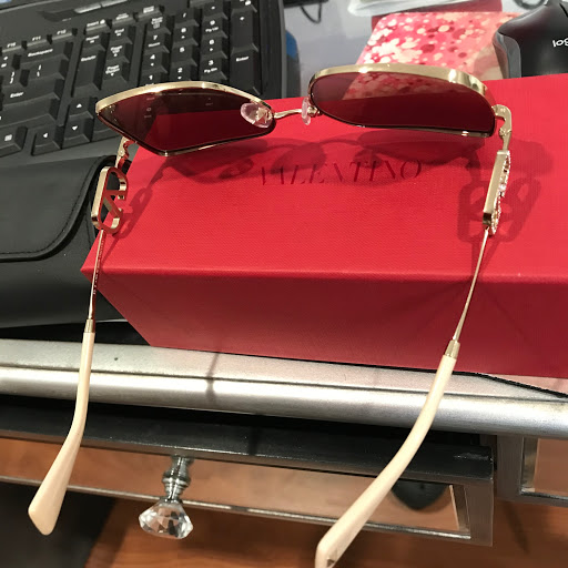 Sunglasses Store «Designer Optics», reviews and photos, 507 Dekalb Ave, Brooklyn, NY 11205, USA