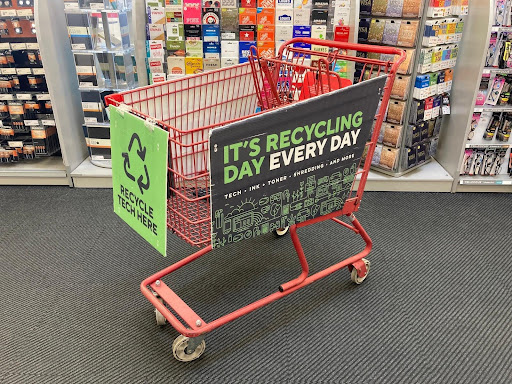 Staples image
