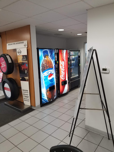 Car Dealer «Hall Nissan Virginia Beach», reviews and photos, 3757 Bonney Rd, Virginia Beach, VA 23452, USA