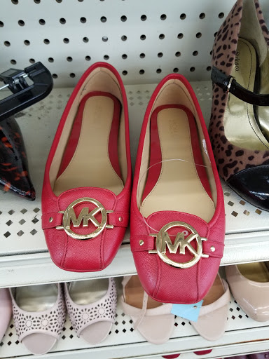 Thrift Store «Value World», reviews and photos, 4639 Northfield Rd, Cleveland, OH 44128, USA