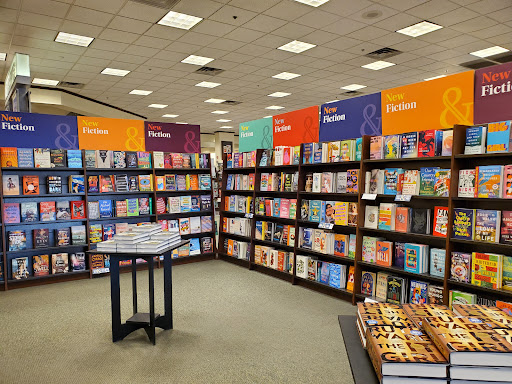 Book Store «Barnes & Noble», reviews and photos, 1925 Hampton Inn Ct, Winston-Salem, NC 27103, USA