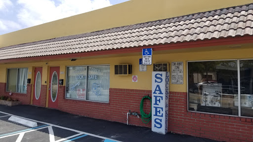 Locksmith «About Town Lock & Safe Co», reviews and photos, 2404 N Dixie Hwy, Fort Lauderdale, FL 33305, USA