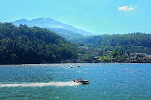 Danau Telaga Sarangan image