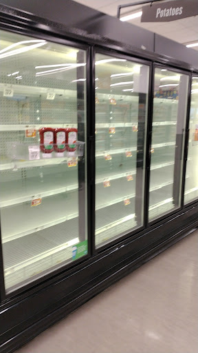 Grocery Store «Food Lion», reviews and photos, 1313 N Road St, Elizabeth City, NC 27909, USA