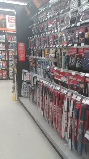 Auto Parts Store «AutoZone», reviews and photos, 17155 Wayside Dr, Dumfries, VA 22026, USA