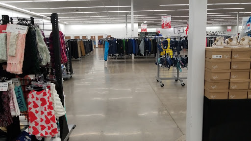 Final Clearance Outlet Store