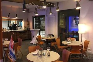 Achter - Restaurant & Café image