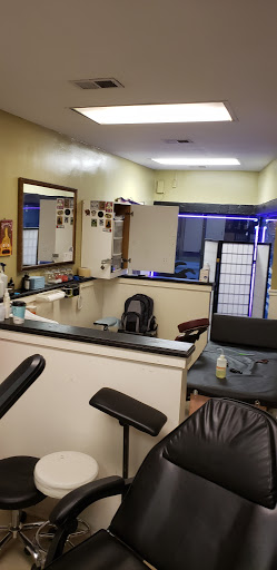 Tattoo Shop «Ink & Dagger Tattoo Co», reviews and photos, 1137 Bardstown Rd # 2, Louisville, KY 40204, USA