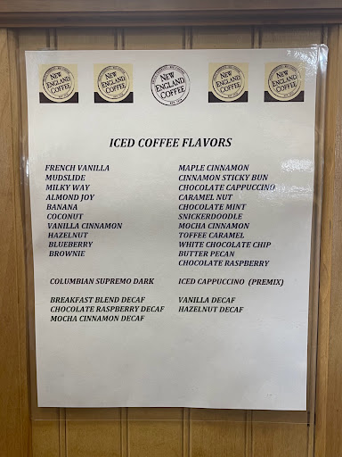 Coffee Shop «Common Grounds Coffee Shop», reviews and photos, 101 E Main St, Merrimac, MA 01860, USA