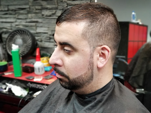 Barber Shop «Kut Kings Barber Shop», reviews and photos, 91 Howells Rd, Bay Shore, NY 11706, USA