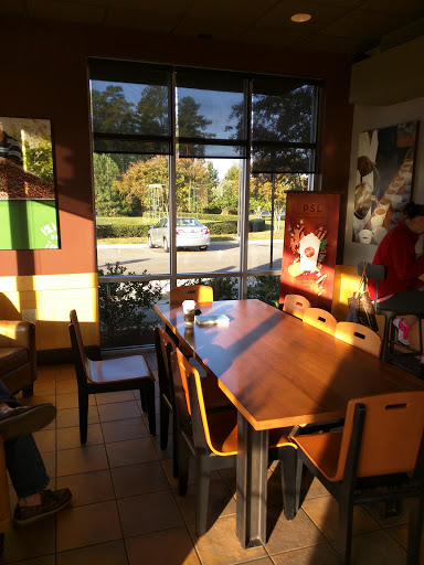 Coffee Shop «Starbucks», reviews and photos, 11716 W Broad St, Henrico, VA 23233, USA
