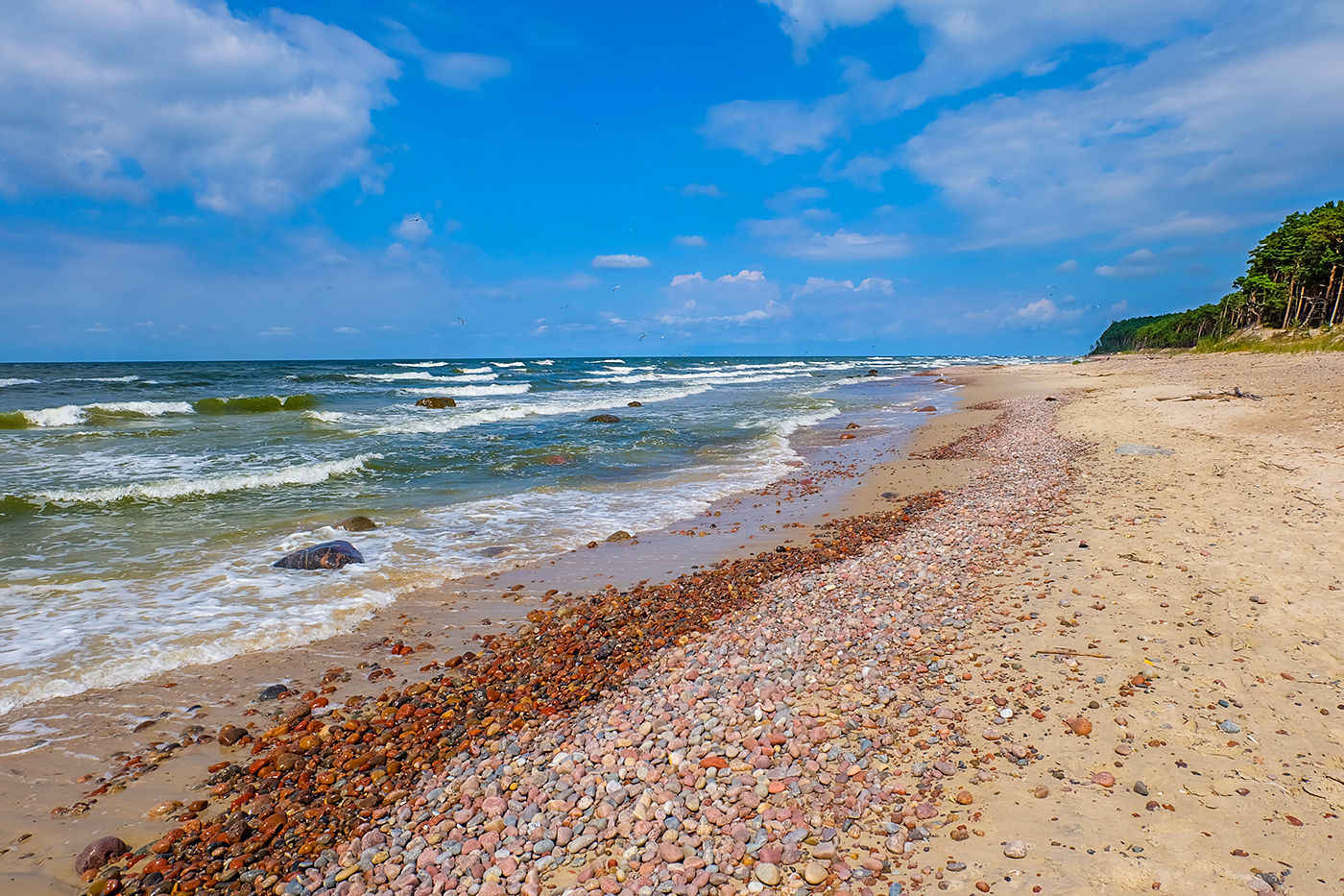 Giruliai naturist beach'in fotoğrafı düz ve uzun ile birlikte
