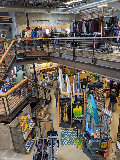Camping Store «REI», reviews and photos, 1703 S Brentwood Blvd, Brentwood, MO 63144, USA