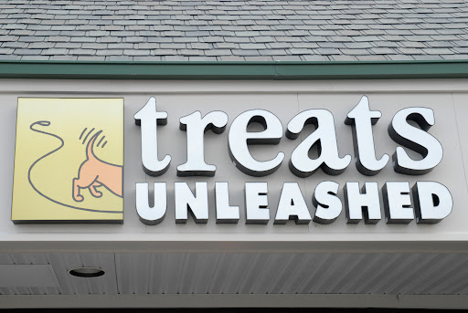 Pet Supply Store «Treats Unleashed», reviews and photos, 306 Mid Rivers Center, St Peters, MO 63376, USA