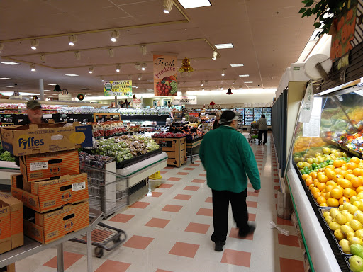 Grocery Store «Market Basket», reviews and photos, 139 Endicott St, Danvers, MA 01923, USA