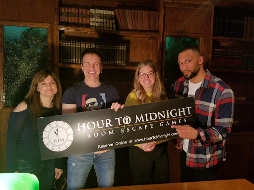Amusement Center «Hour to Midnight - Room Escape Games», reviews and photos, 11525 NE Halsey St, Portland, OR 97220, USA