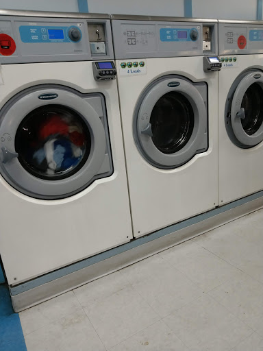 Laundromat «Sunshine on Glisan Coin Laundry & Cleaners», reviews and photos, 7914 NE Glisan St, Portland, OR 97213, USA