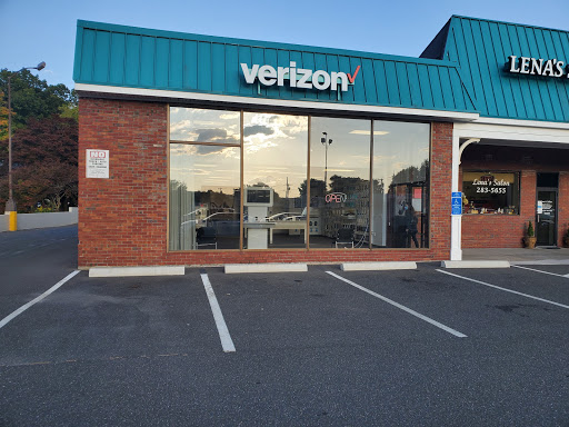 Cell Phone Store «GoWireless Verizon Authorized Retailer», reviews and photos, 1581 Main St, Palmer, MA 01069, USA