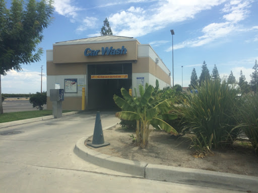 Gas Station «Chevron», reviews and photos, 2322 Girard St, Delano, CA 93215, USA
