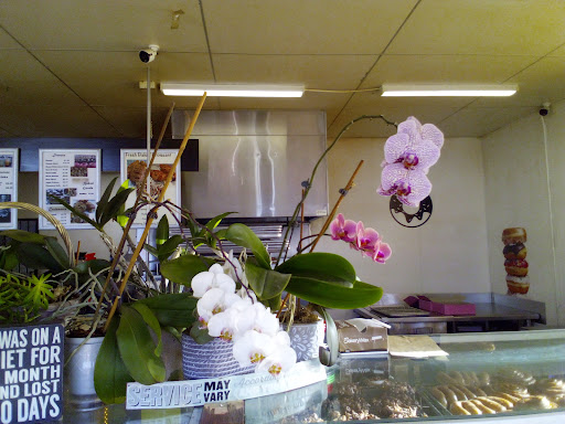 Donut Shop «Golden Donut», reviews and photos, 2360 University Ave, San Diego, CA 92104, USA