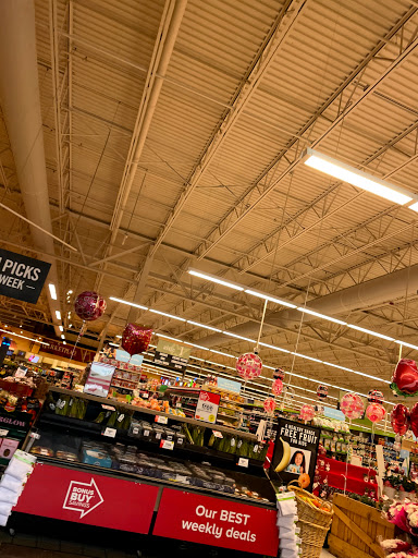 Grocery Store «Giant Food Stores», reviews and photos, 4001 New Falls Rd, Levittown, PA 19056, USA