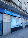 Clínica Dental Adeslas en León