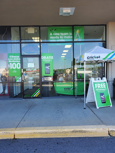 Cricket Wireless Authorized Retailer, 1701 N Larkin Ave #601, Crest Hill, IL 60403, USA, 