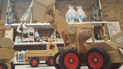 Toy Store «Norman & Jules Toy Shop», reviews and photos, 158 7th Ave, Brooklyn, NY 11215, USA