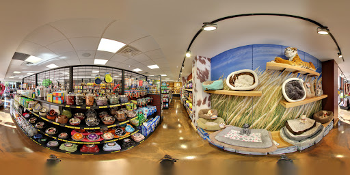 Pet Supply Store «Modern Pet», reviews and photos, 212-77 26th Ave, Bayside, NY 11360, USA