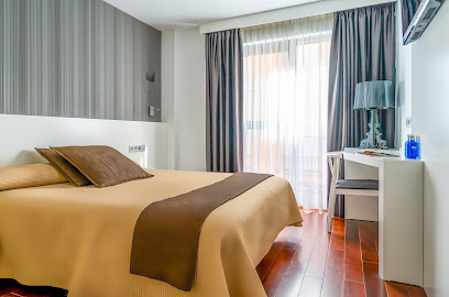 Hotel Apolonia (Soria) - C. Puertas de Pro, 5, 42002 Soria, Spain