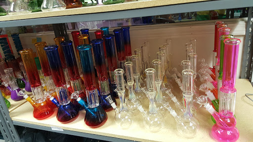 Vaporizer Store «Eastie Smoke Shop», reviews and photos, 76 Bennington St, East Boston, MA 02128, USA