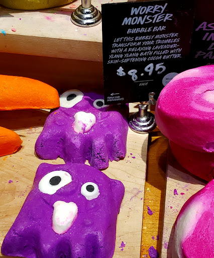 Cosmetics Store «Lush Cosmetics», reviews and photos, 2002 Annapolis Mall Rd, Annapolis, MD 21401, USA