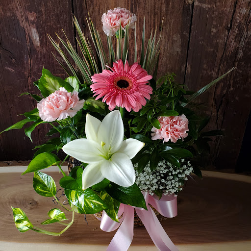 Florist «Sunshine Floral», reviews and photos, 1903 George St, La Crosse, WI 54603, USA