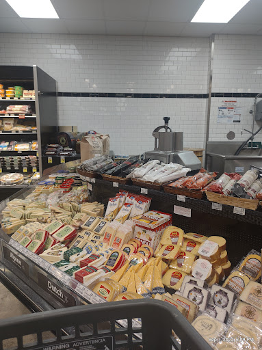 Grocery Store «Schnucks», reviews and photos, 2222 Troy Rd, Edwardsville, IL 62025, USA